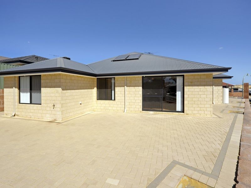 1 Zenith Turn, Baldivis WA 6171