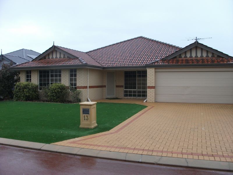 13 Rewell Terrace, Baldivis WA 6171