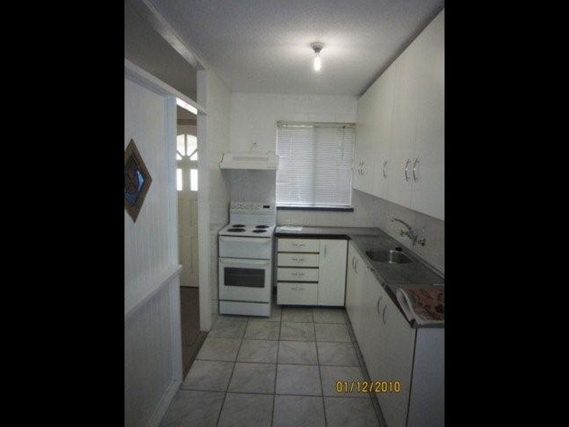 4/13 Merope Close, Rockingham WA 6168