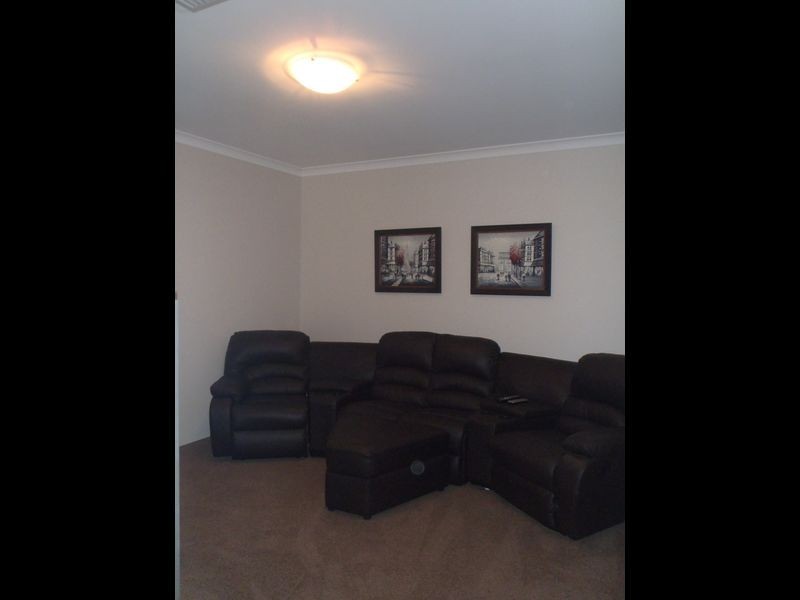 27 Mallard Way, Baldivis WA 6171