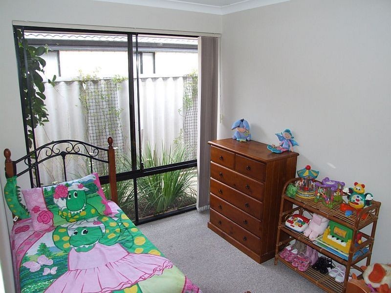 18 Carmana Lane, Warnbro WA 6169