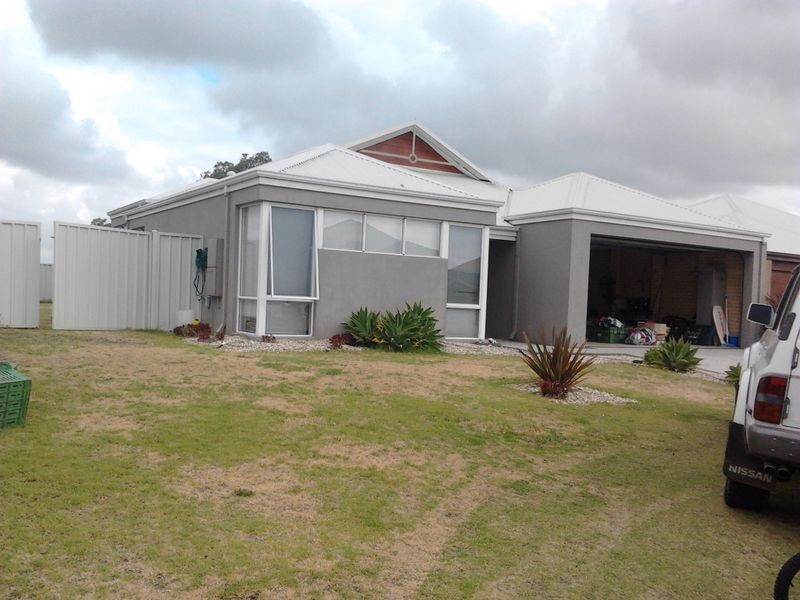 11 Hartwell Way, Secret Harbour WA 6173