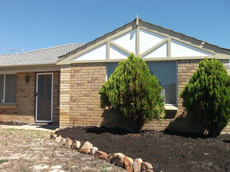 5 Bunda Place, Waikiki WA 6169