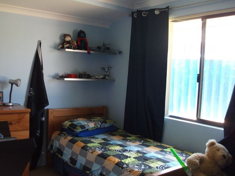30 Teraglin Way, Warnbro WA 6169