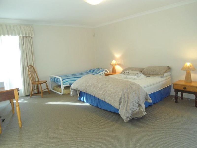 11A San Javier Circle, Secret Harbour WA 6173