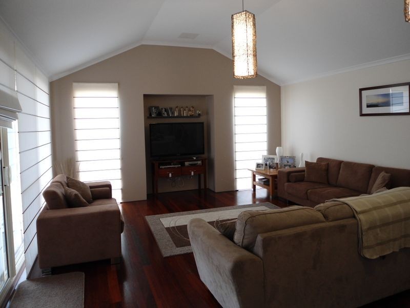 21 Scoparia Way, Baldivis WA 6171