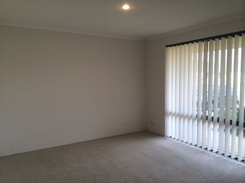 104 Forty Rd, Secret Harbour WA 6173