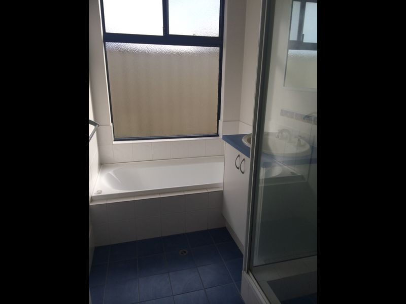 104 Forty Rd, Secret Harbour WA 6173