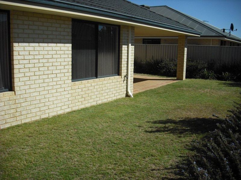 20 Kumarina Drive, Secret Harbour WA 6173