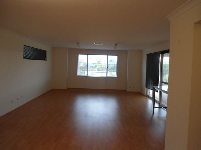 3 Yarloop Lane, Baldivis WA 6171
