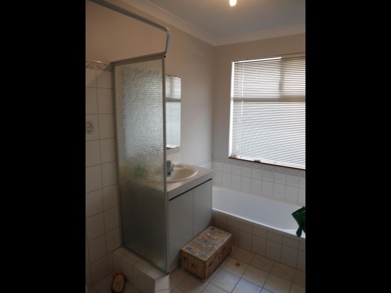 29 Holcombe Road, Warnbro WA 6169