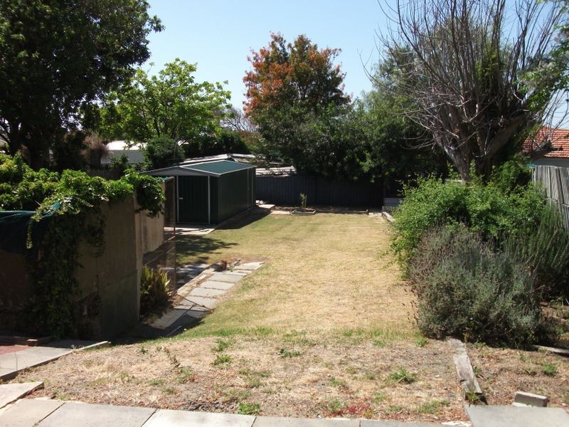 44 Fredrick Street, Shoalwater WA 6169