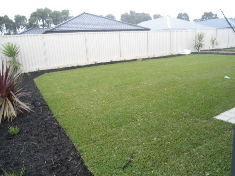 38 Sorrento Turn, Secret Harbour WA 6173