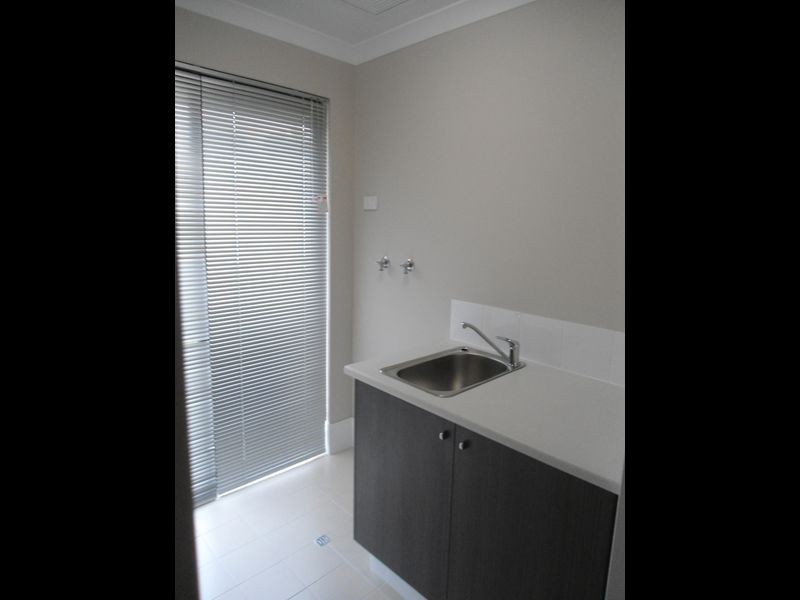 38 Sorrento Turn, Secret Harbour WA 6173