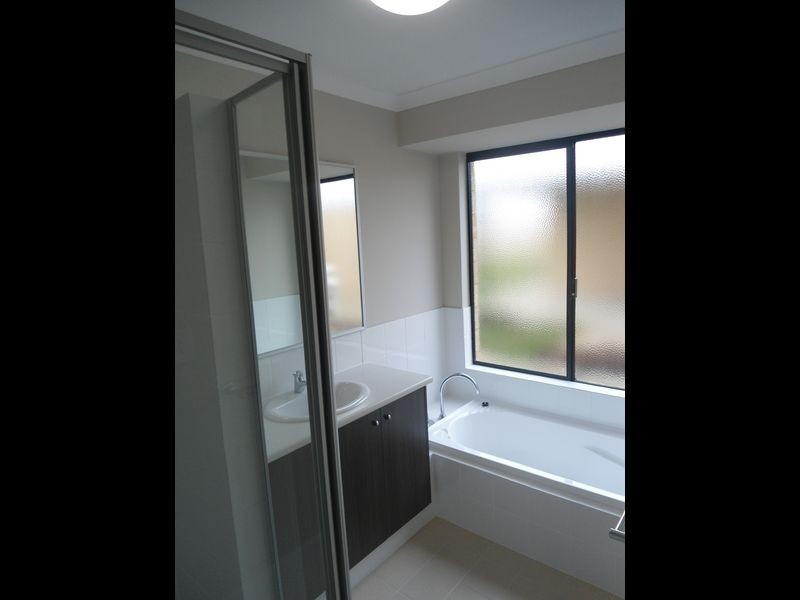 38 Sorrento Turn, Secret Harbour WA 6173