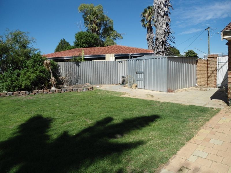 7 Rakoa Place, Cooloongup WA 6168