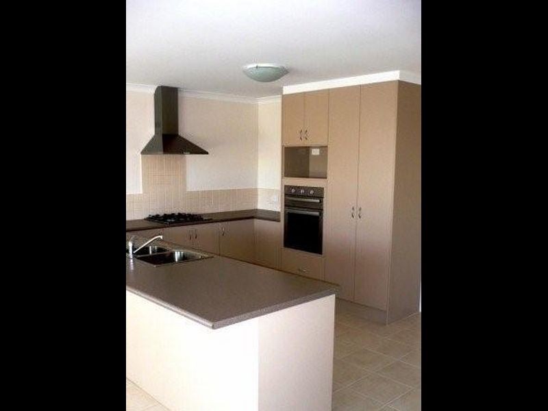 10 Melaleuca Lane, Baldivis WA 6171