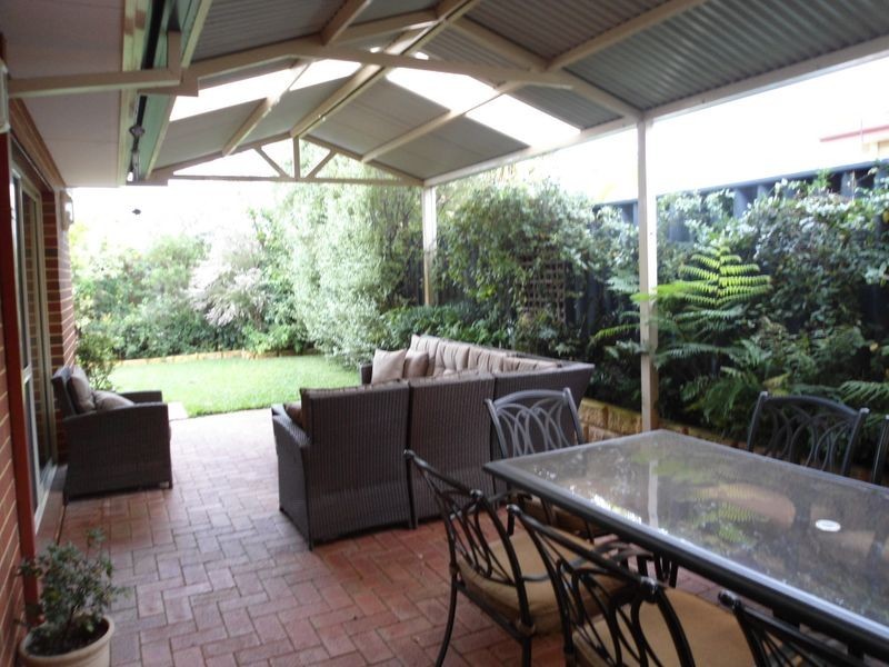 15 Ficifolia Brace, Baldivis WA 6171