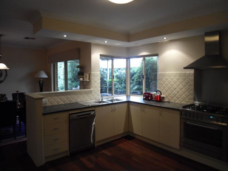 15 Ficifolia Brace, Baldivis WA 6171