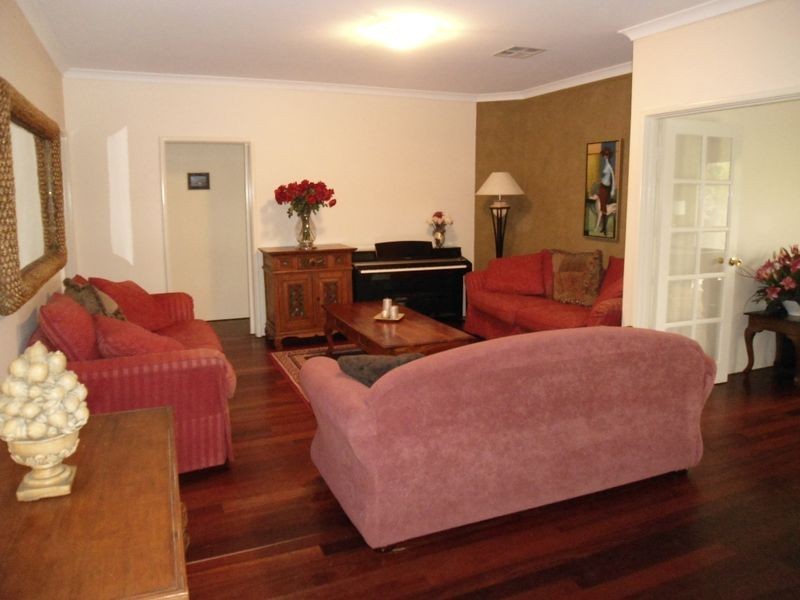 15 Ficifolia Brace, Baldivis WA 6171