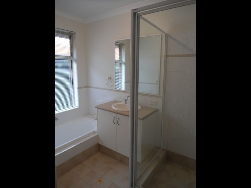 15 Ficifolia Brace, Baldivis WA 6171