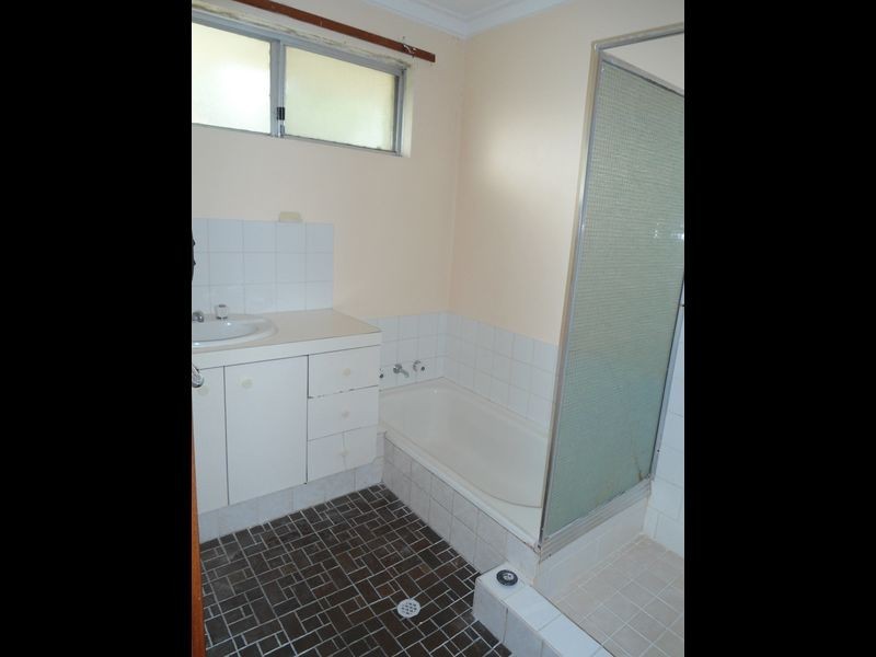 14 Grange Drive, Cooloongup WA 6168