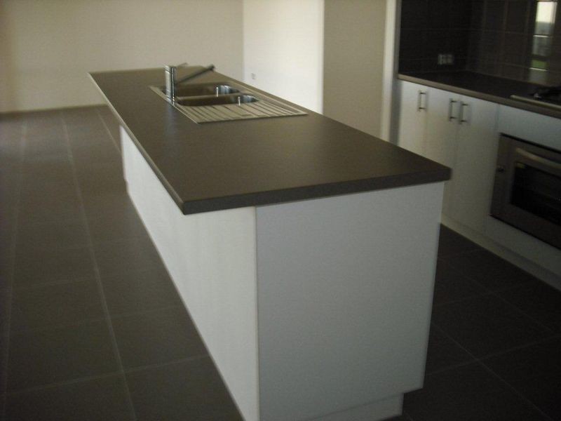 9 Kingfisher Way, Singleton WA 6175