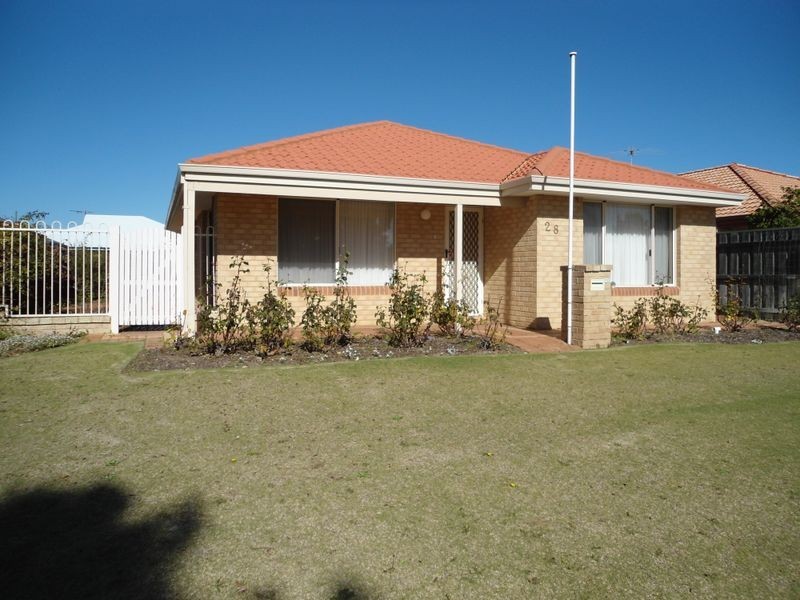 28 Rees Crescent, Rockingham WA 6168