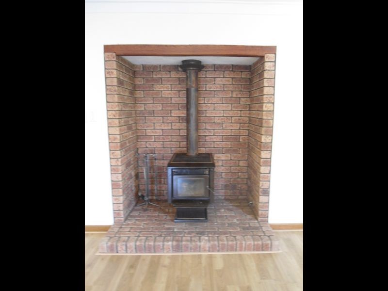 40 Axminster Road, Warnbro WA 6169
