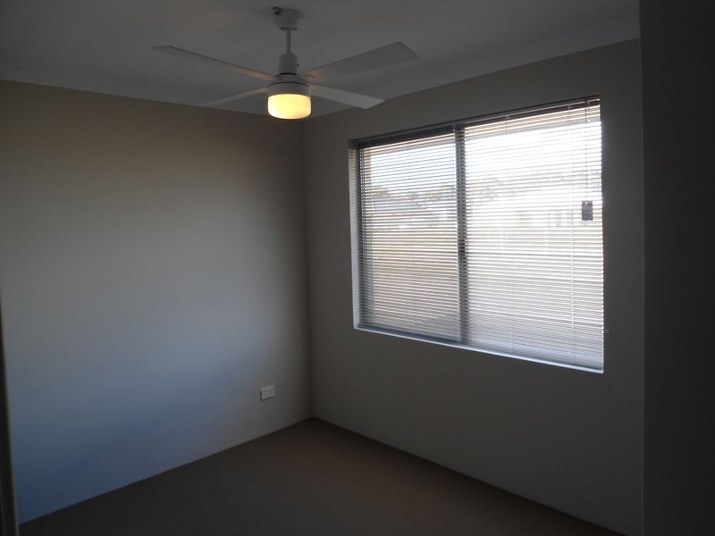 12 Jims Crescent, Secret Harbour WA 6173