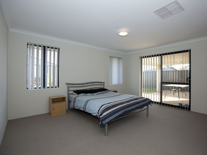 13 Ingarfield Green, Baldivis WA 6171