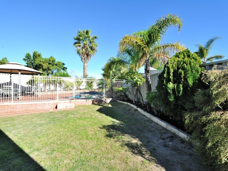 9 Chancery Court, Port Kennedy WA 6172
