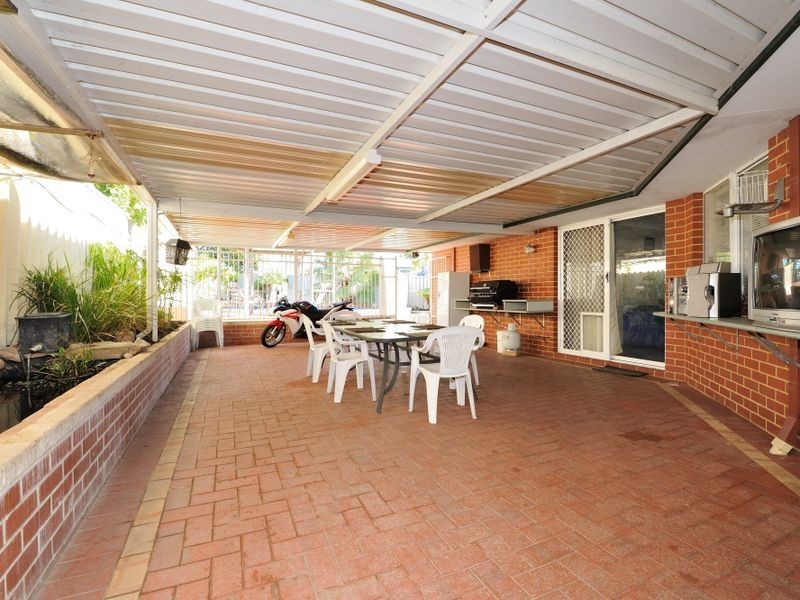 9 Chancery Court, Port Kennedy WA 6172