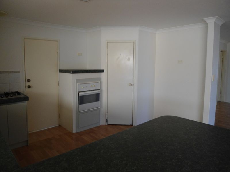 16 Santa Monica Drive, Waikiki WA 6169