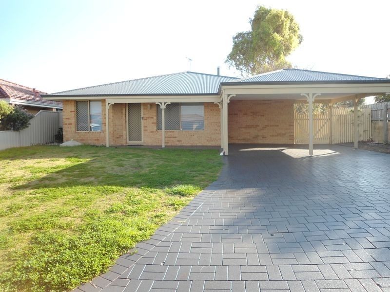 11 Narbonne Gardens, Port Kennedy WA 6172