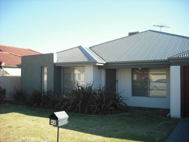 42 Kumarina Drive, Secret Harbour WA 6173