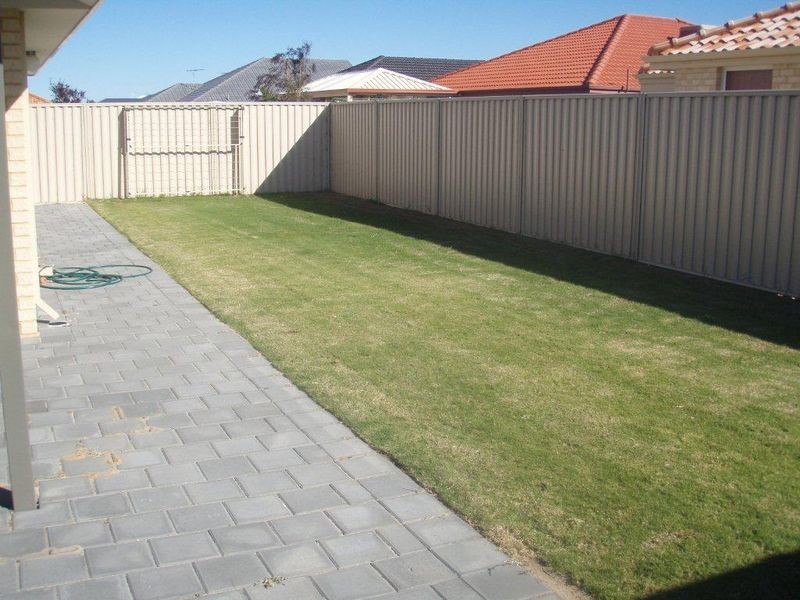 42 Kumarina Drive, Secret Harbour WA 6173