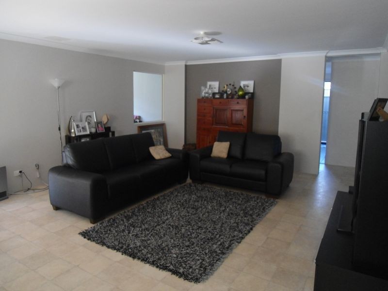10 Songlark Court, Baldivis WA 6171
