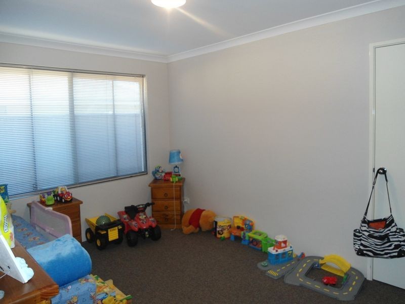 10 Songlark Court, Baldivis WA 6171