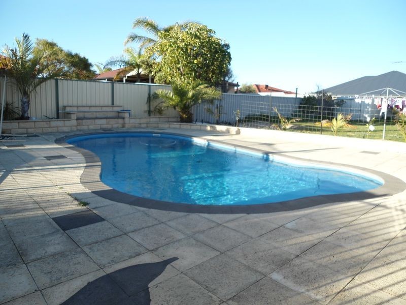 60 Grand Ocean Boulevard, Port Kennedy WA 6172