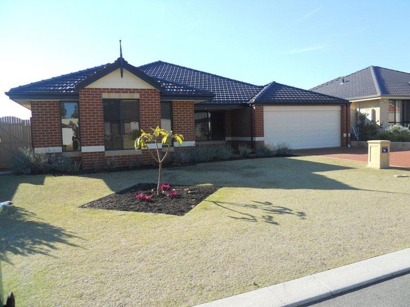 17 Arrowood Loop, Secret Harbour WA 6173