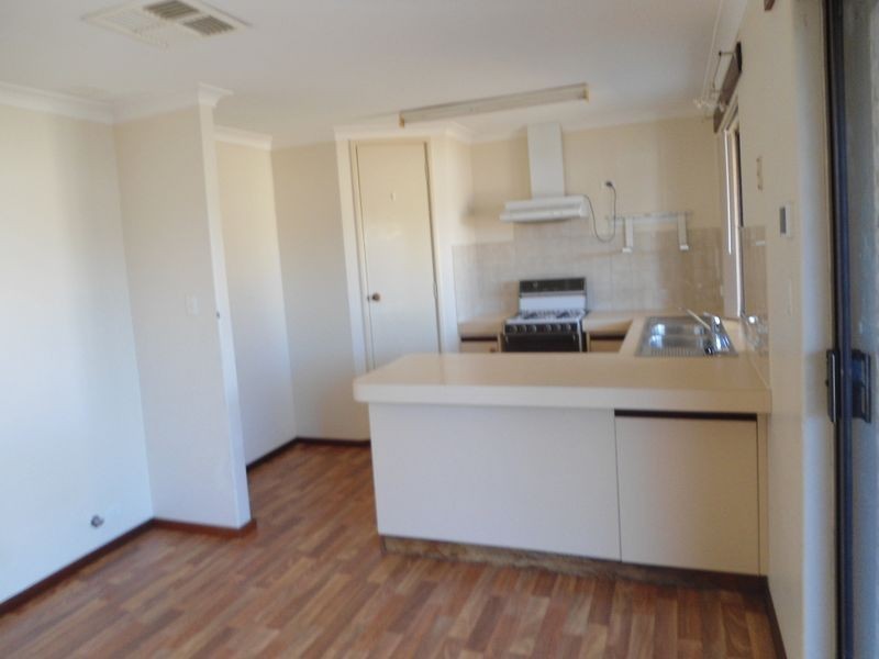 13 Nabberu Loop, Cooloongup WA 6168