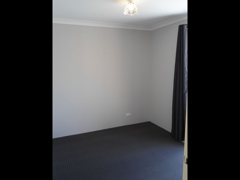 69 Mortimer Road, Wattleup WA 6166