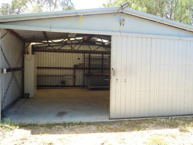 69 Mortimer Road, Wattleup WA 6166