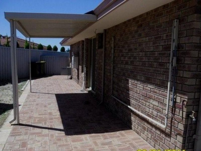 2/10 Meadow Court, Cooloongup WA 6168