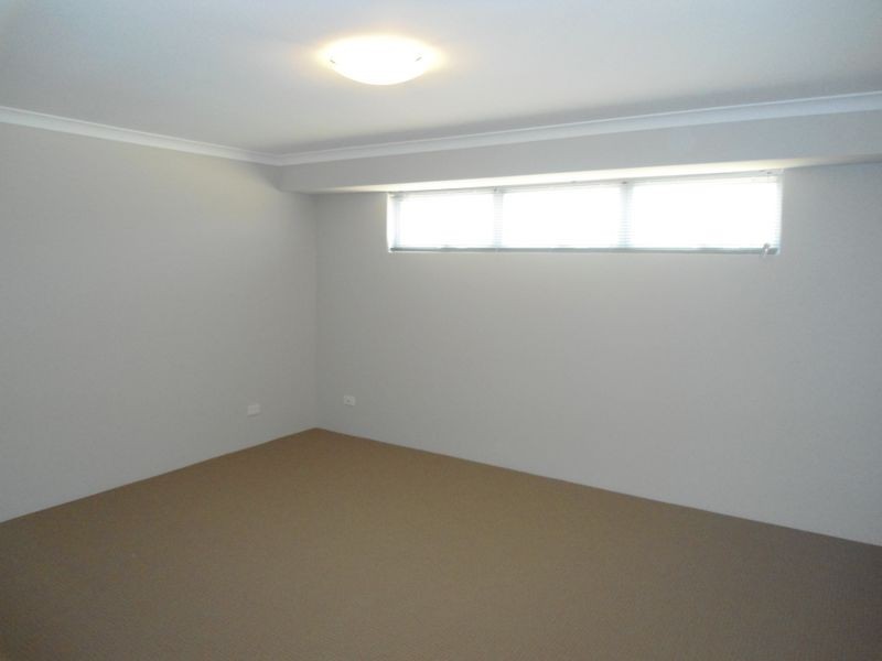 38 Peacock Avenue, Singleton WA 6175