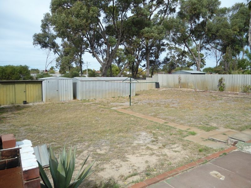 141 Milina Street, Hillman WA 6168