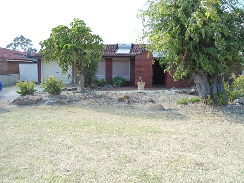 11 Townsend Street, Rockingham WA 6168