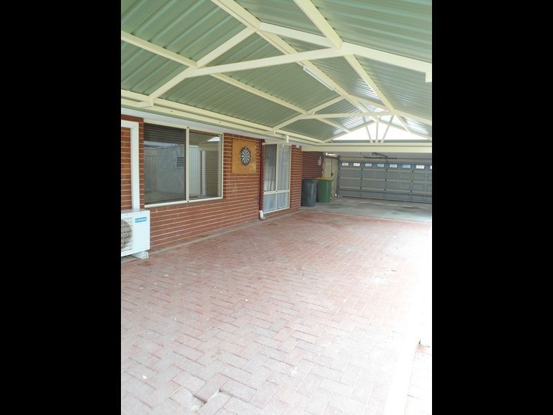 6 Taviano Vista, Secret Harbour WA 6173