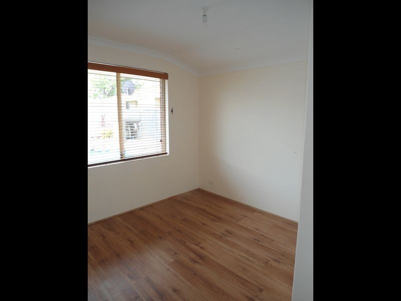 6 Taviano Vista, Secret Harbour WA 6173